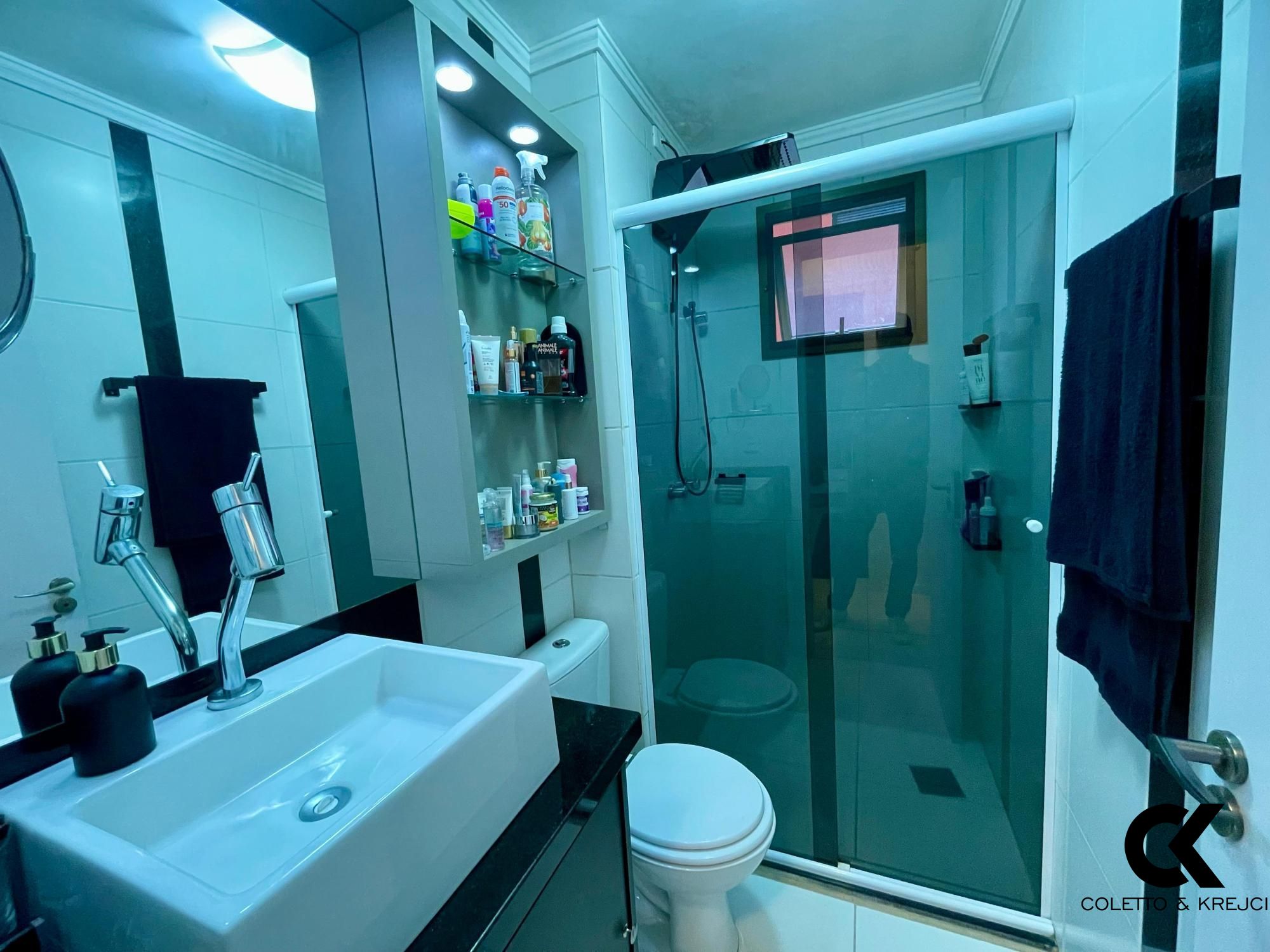 Apartamento à venda com 2 quartos, 58m² - Foto 7