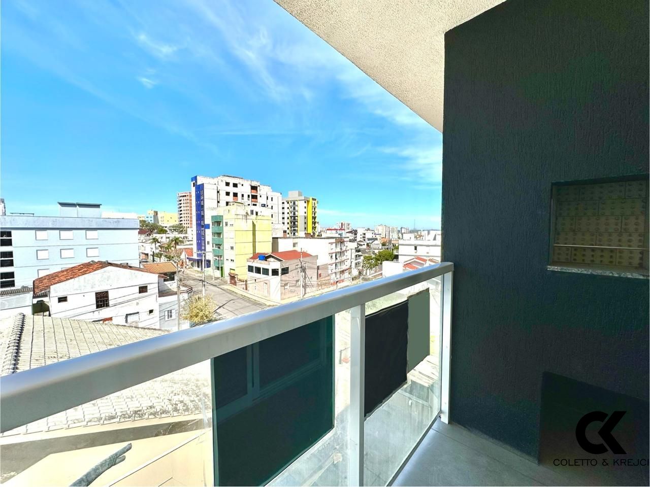 Apartamento à venda com 2 quartos, 55m² - Foto 4