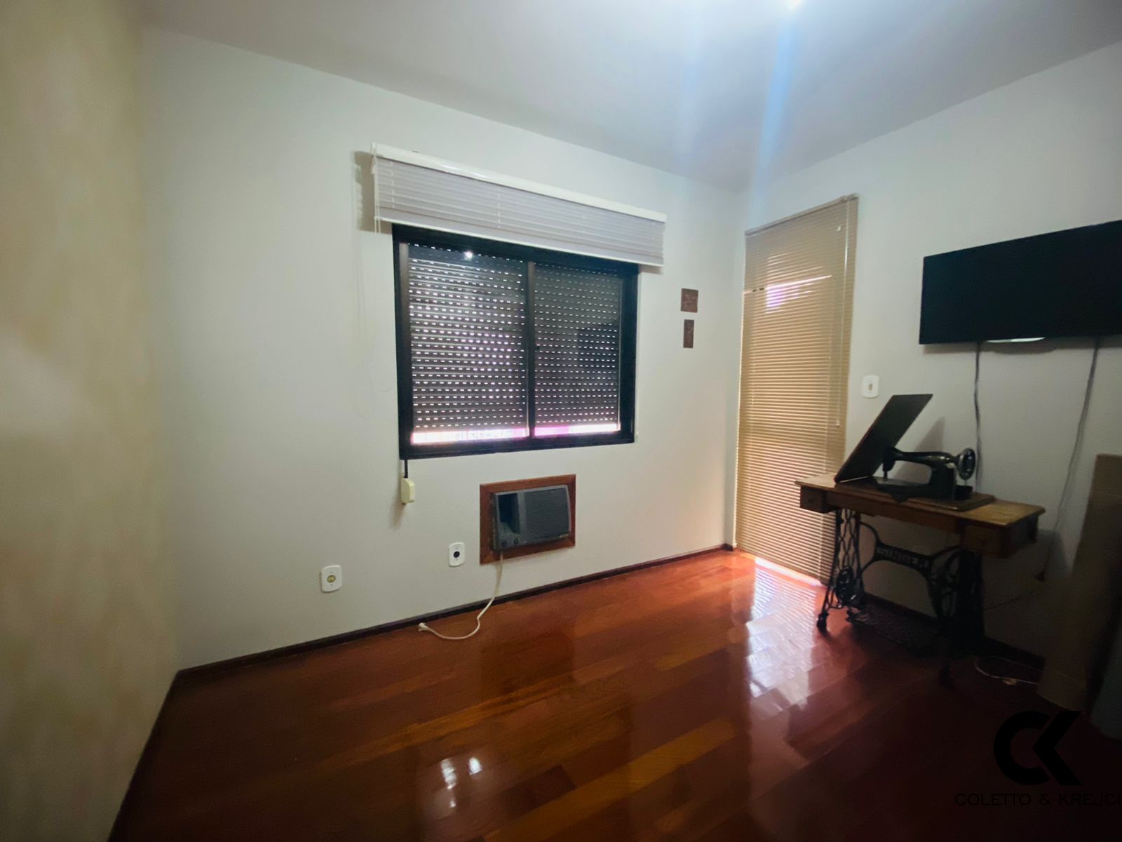 Apartamento à venda com 3 quartos, 114m² - Foto 14