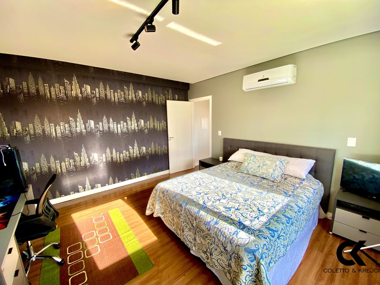 Cobertura à venda com 3 quartos, 198m² - Foto 17