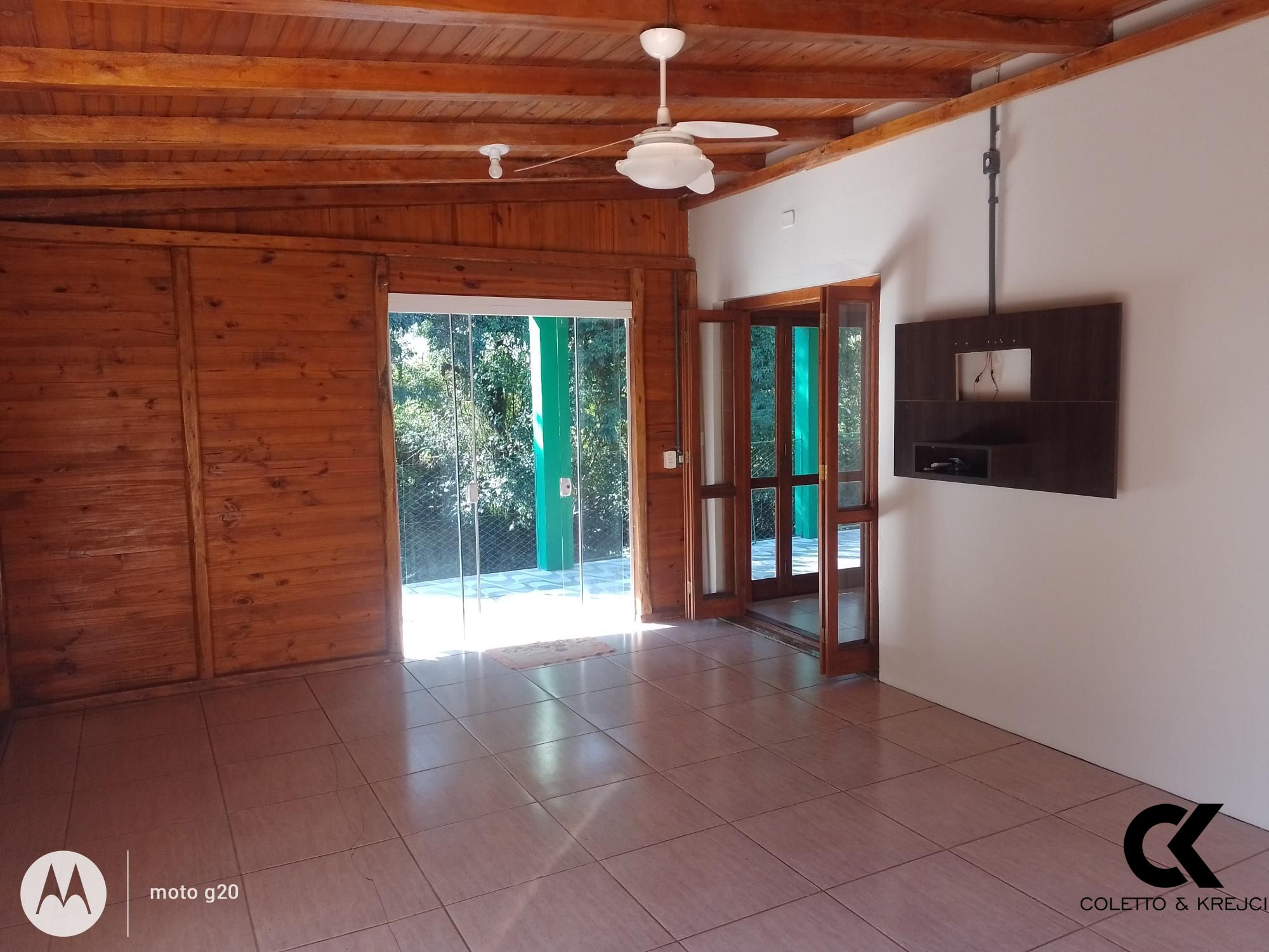 Casa à venda com 2 quartos, 68m² - Foto 18