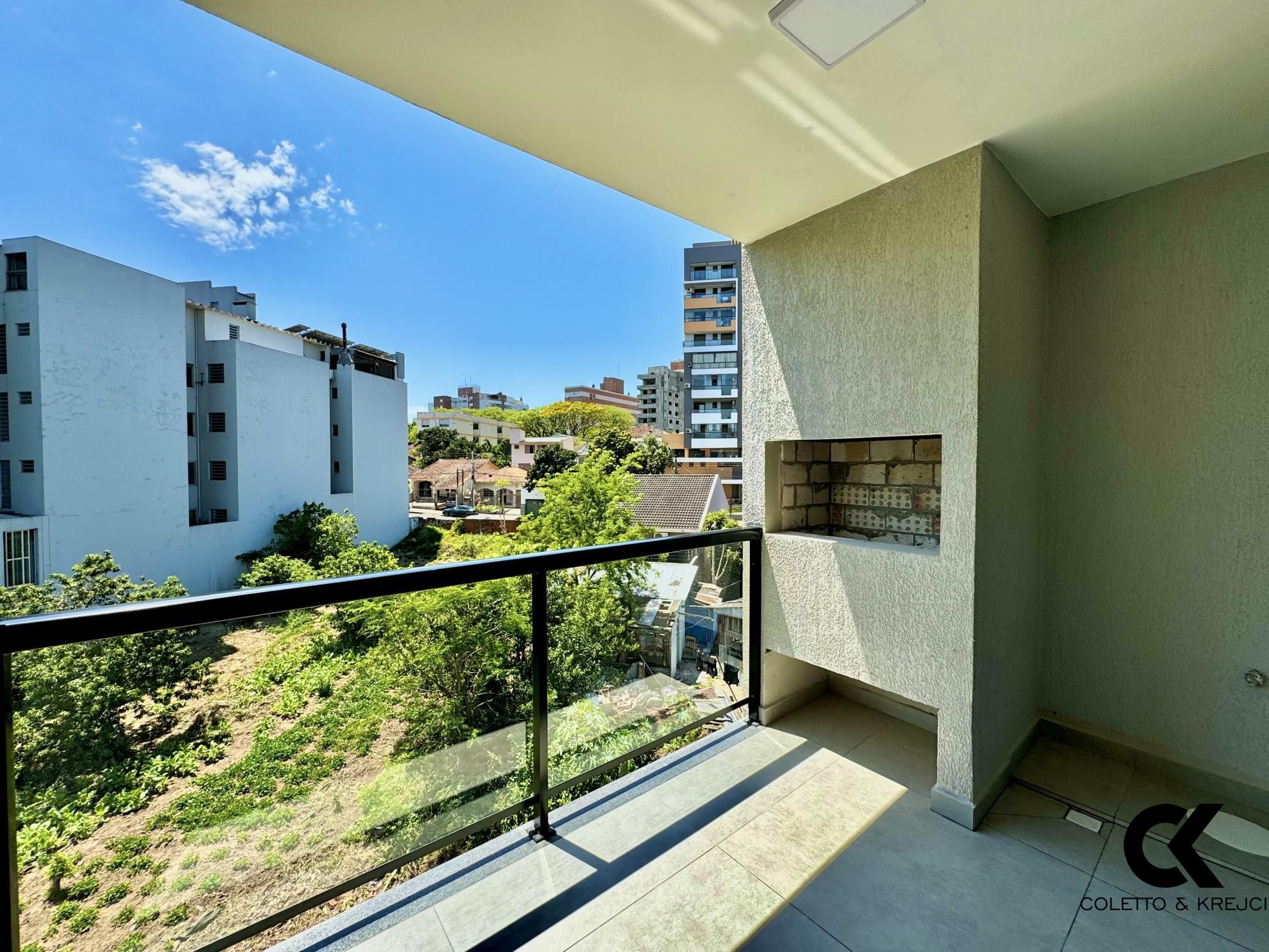 Apartamento à venda com 3 quartos, 96m² - Foto 7