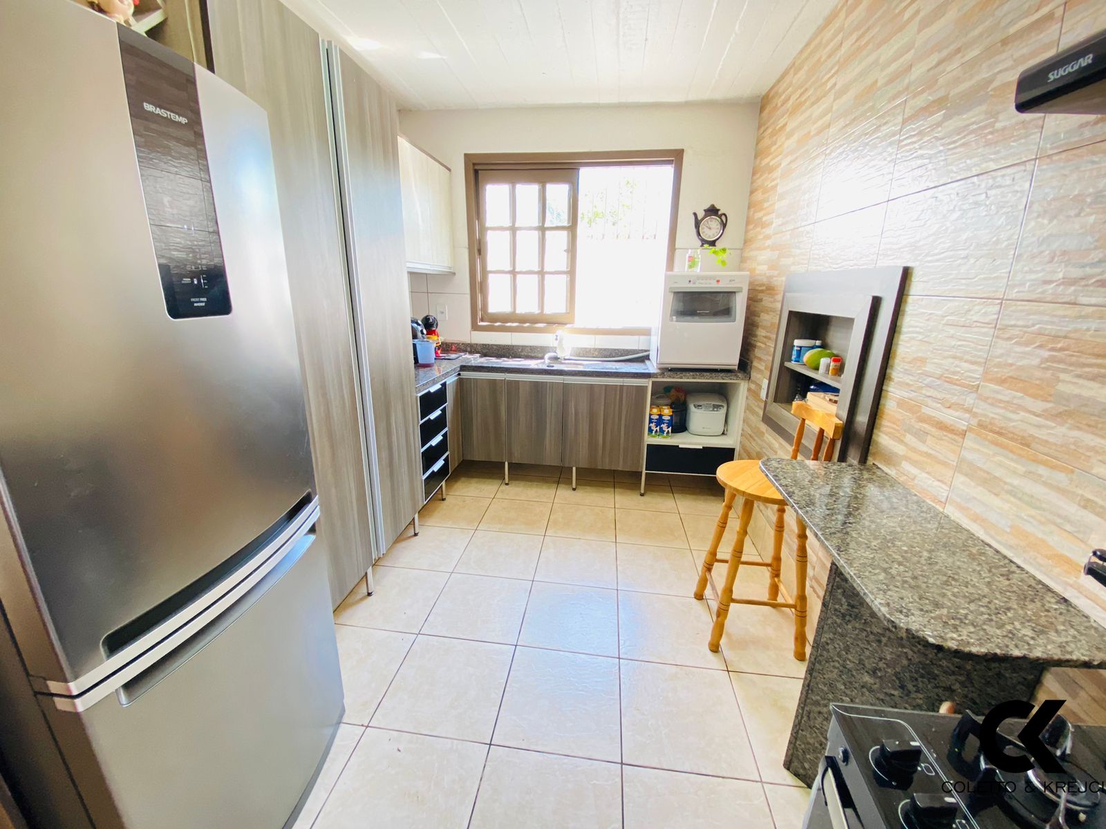 Casa à venda com 4 quartos, 226m² - Foto 6
