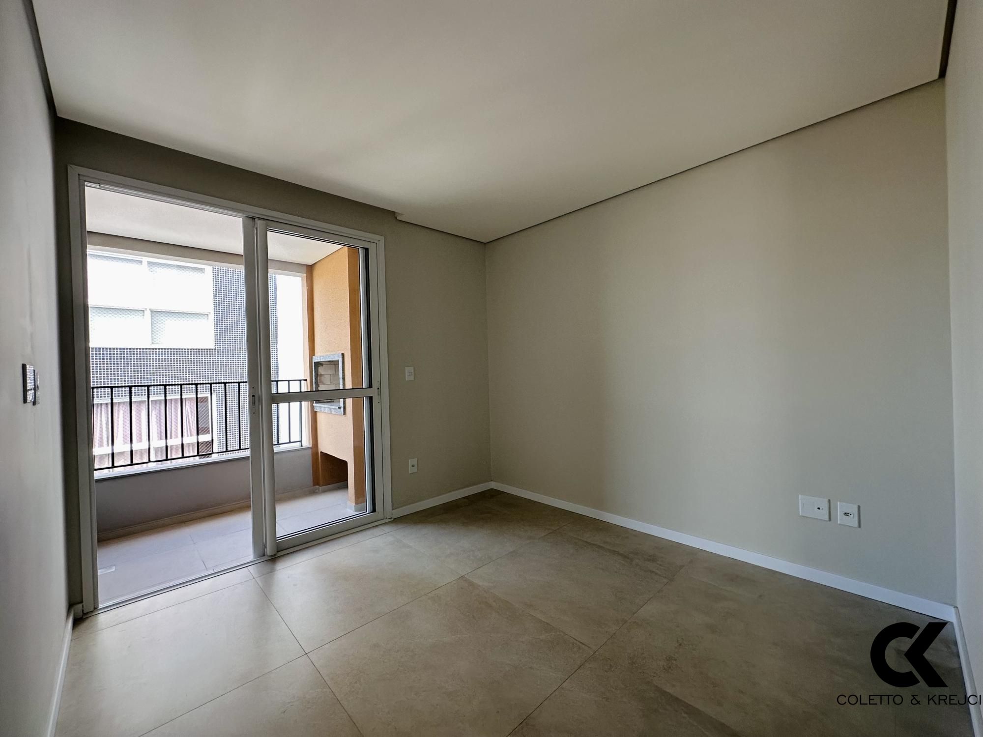 Apartamento à venda com 2 quartos, 83m² - Foto 1