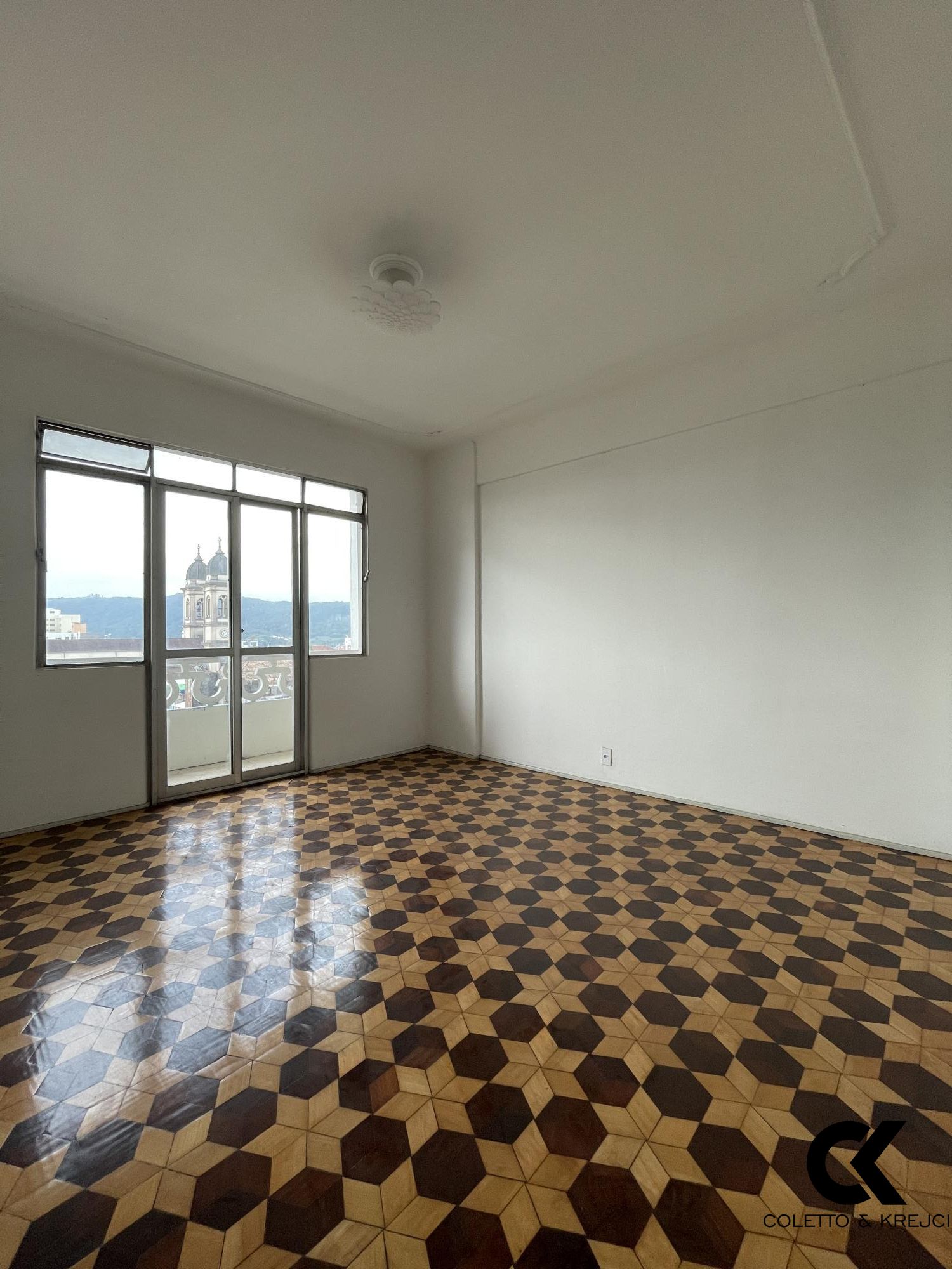 Apartamento à venda com 2 quartos, 122m² - Foto 8