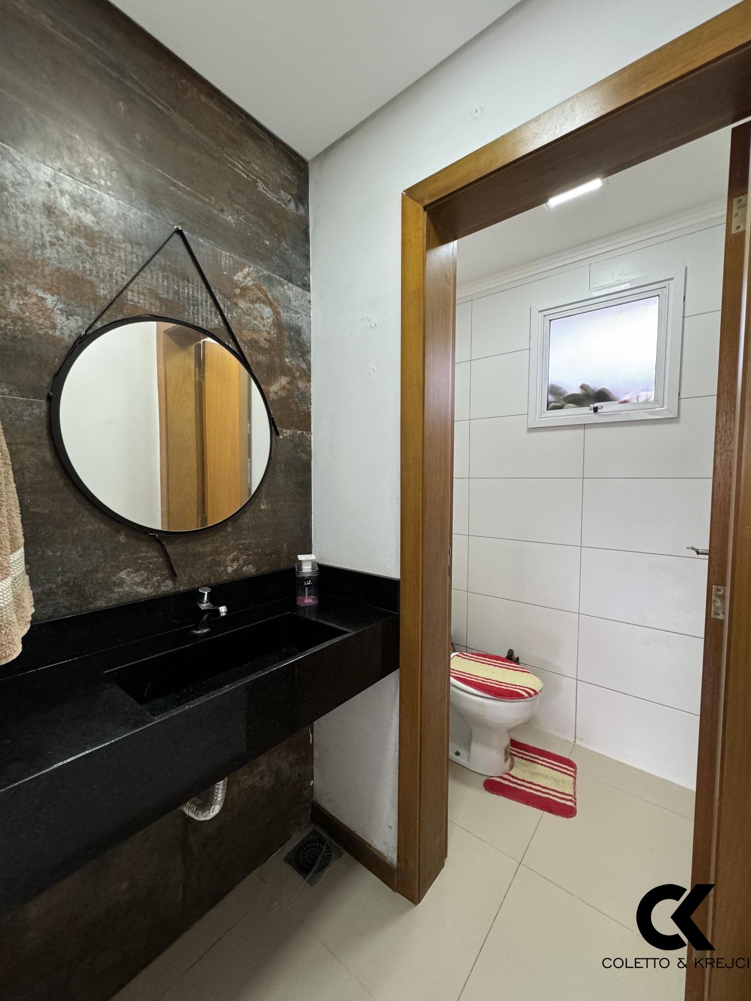 Casa à venda com 3 quartos, 157m² - Foto 6