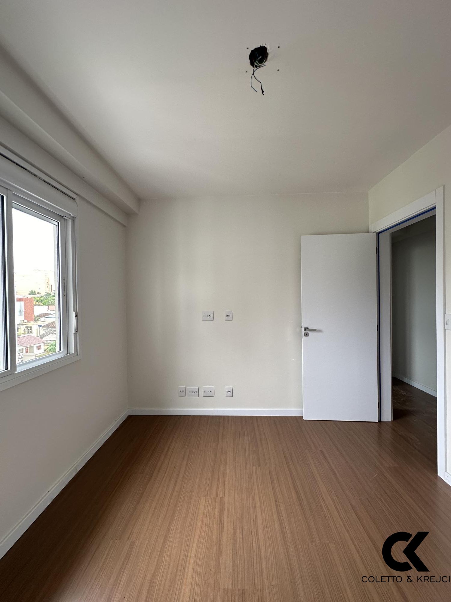 Apartamento à venda com 2 quartos, 81m² - Foto 23