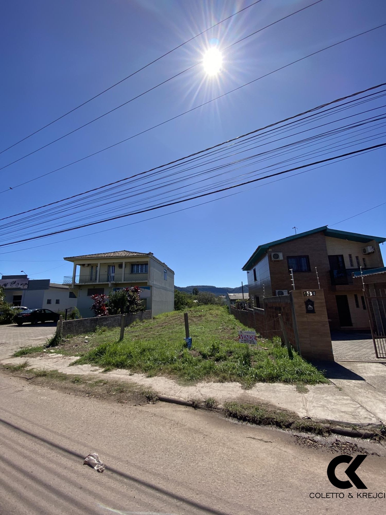 Terreno à venda e aluguel, 600m² - Foto 1