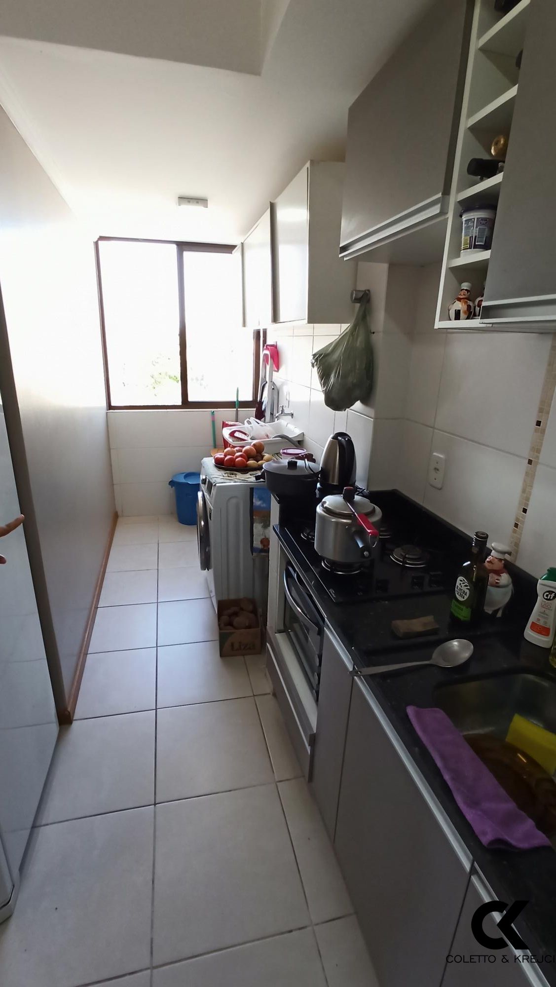 Apartamento à venda com 2 quartos, 70m² - Foto 6