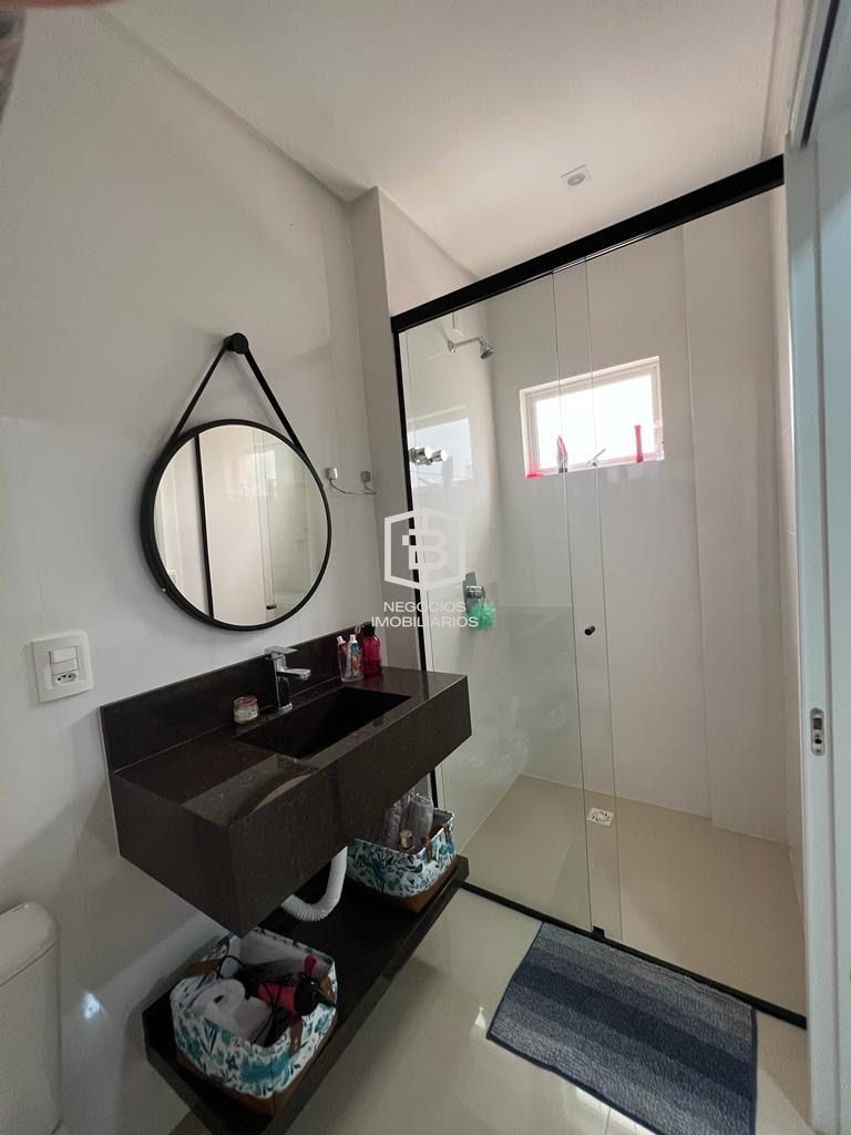 Apartamento à venda com 3 quartos, 134m² - Foto 10