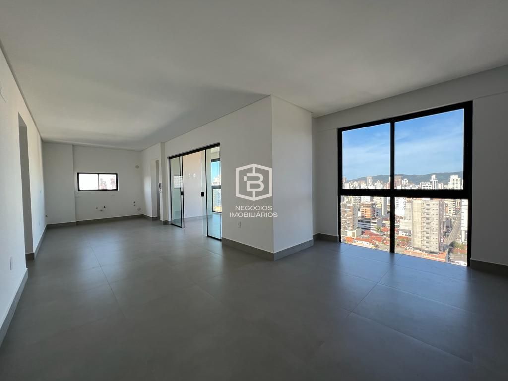 Apartamento à venda com 3 quartos, 115m² - Foto 17