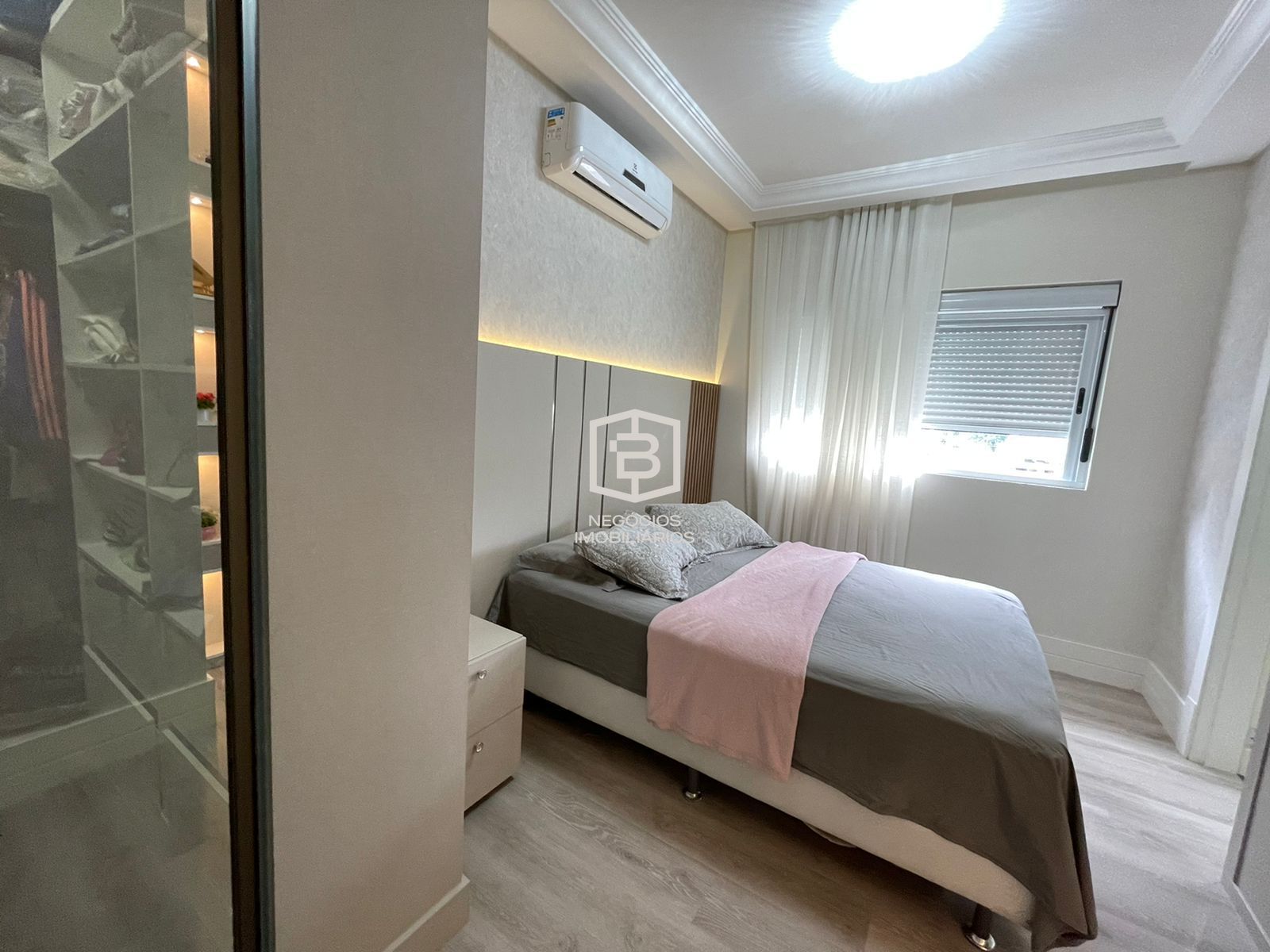 Apartamento à venda com 3 quartos, 130m² - Foto 14