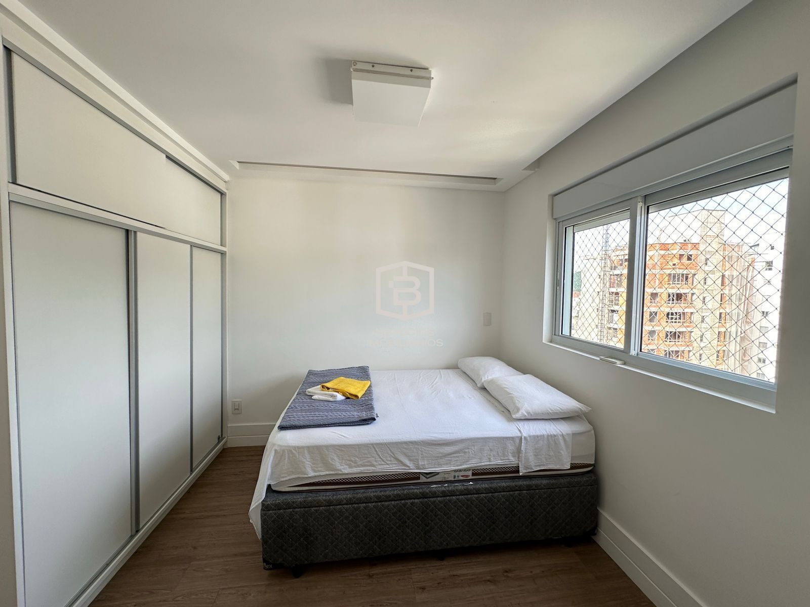 Apartamento à venda com 3 quartos, 122m² - Foto 16