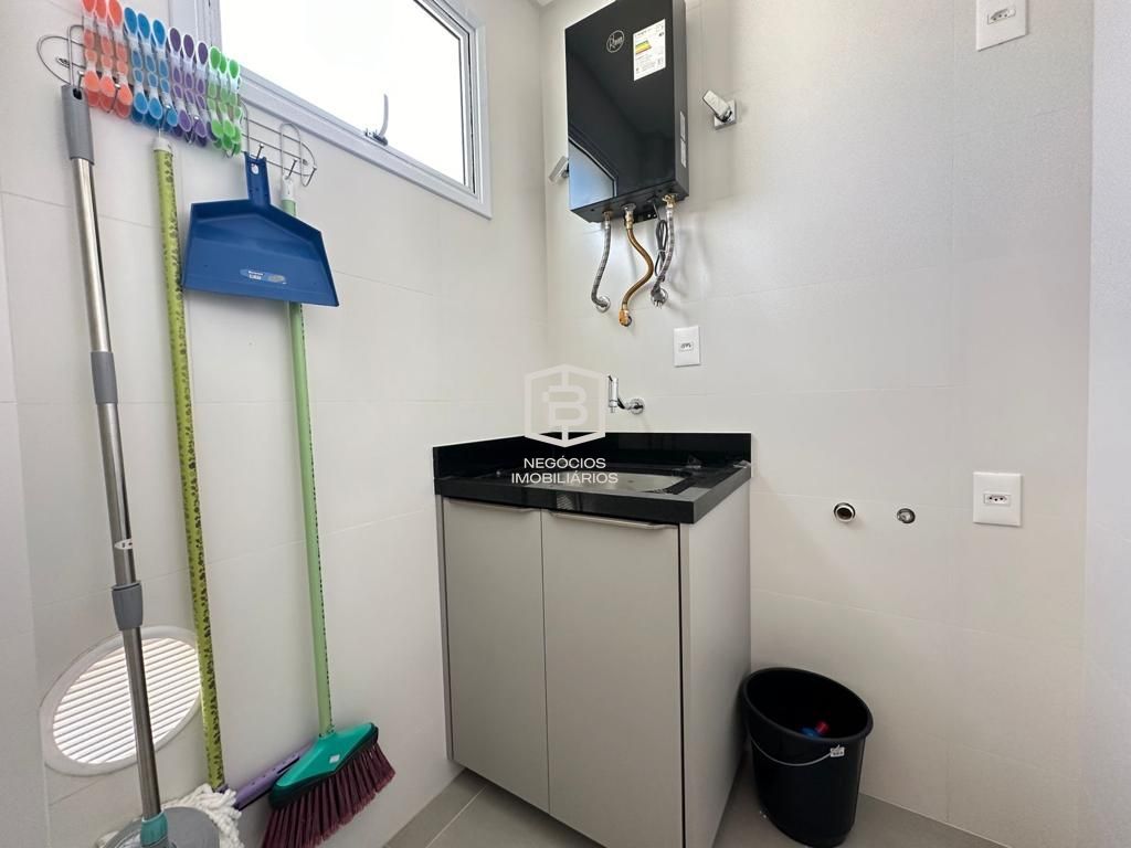 Apartamento à venda com 2 quartos, 107m² - Foto 6