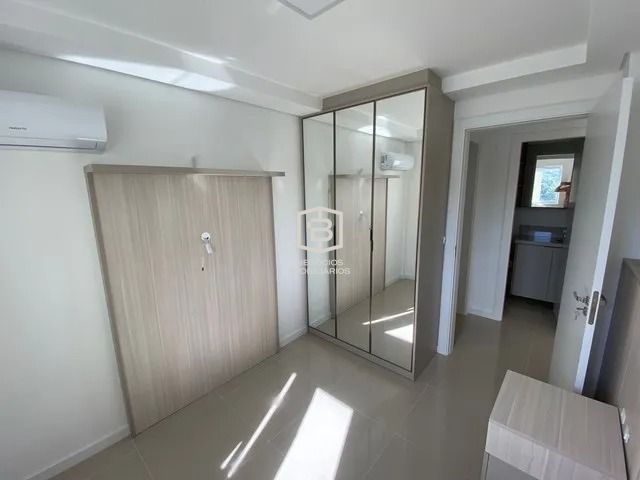 Apartamento à venda com 2 quartos, 60m² - Foto 5