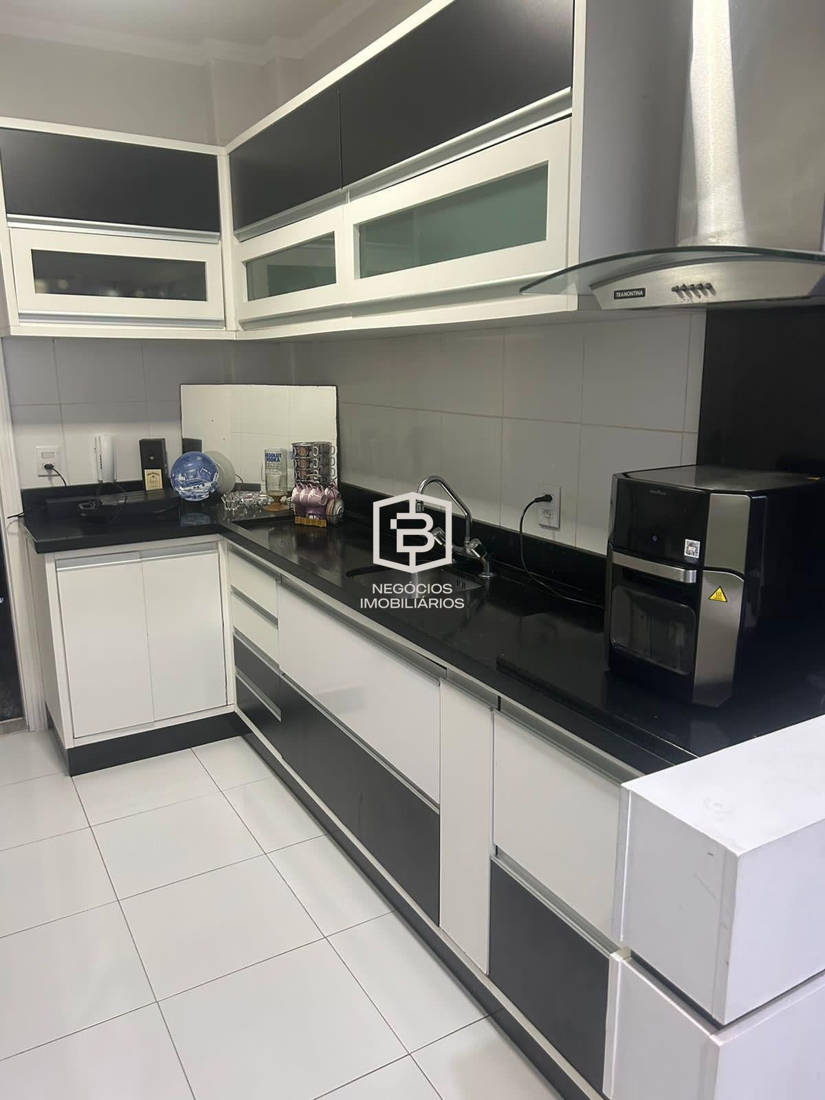 Apartamento à venda com 3 quartos, 126m² - Foto 19