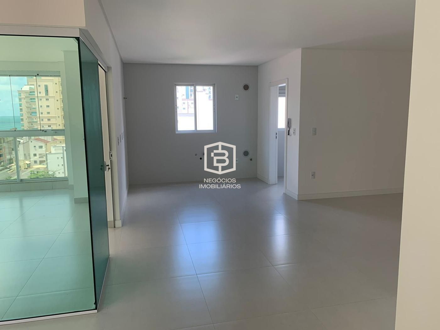 Apartamento à venda com 4 quartos, 149m² - Foto 14