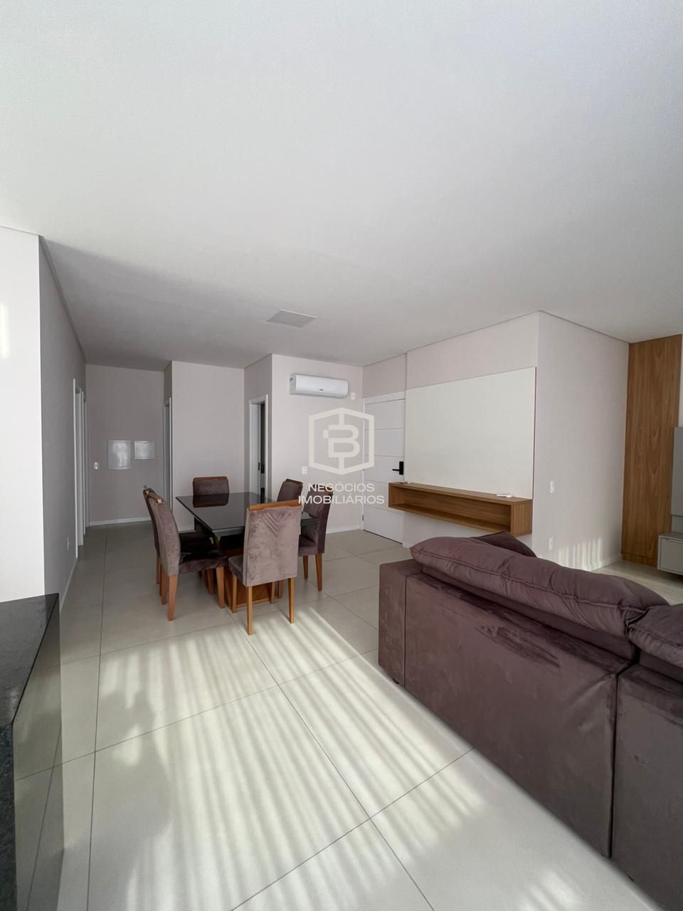 Apartamento à venda com 3 quartos, 113m² - Foto 8