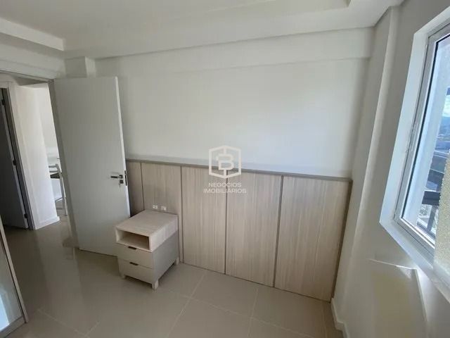 Apartamento à venda com 2 quartos, 60m² - Foto 6