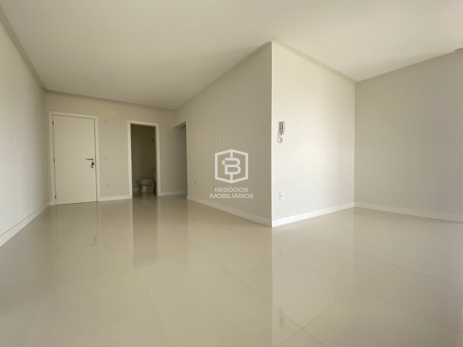 Apartamento à venda com 3 quartos, 124m² - Foto 6