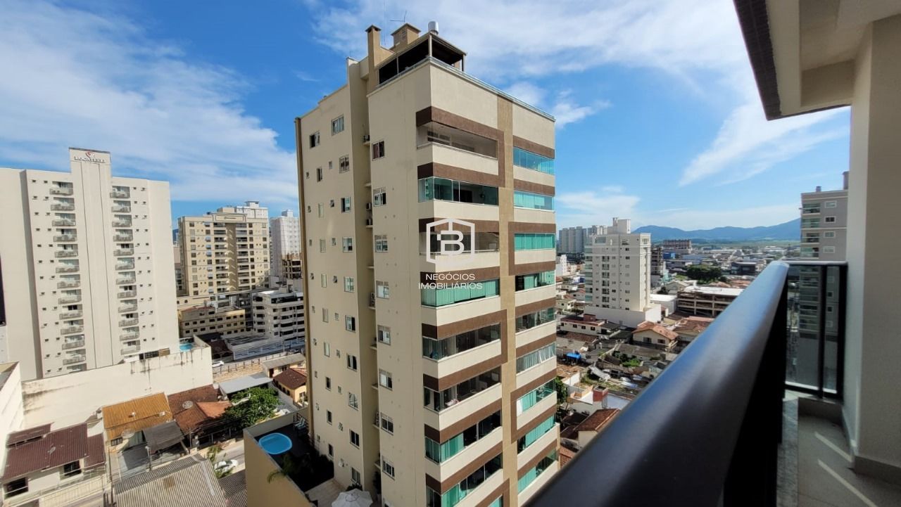 Apartamento à venda com 3 quartos, 127m² - Foto 5