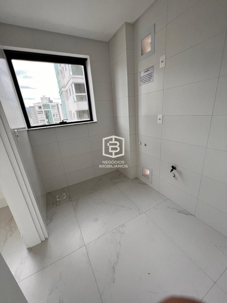 Apartamento à venda com 4 quartos, 170m² - Foto 20