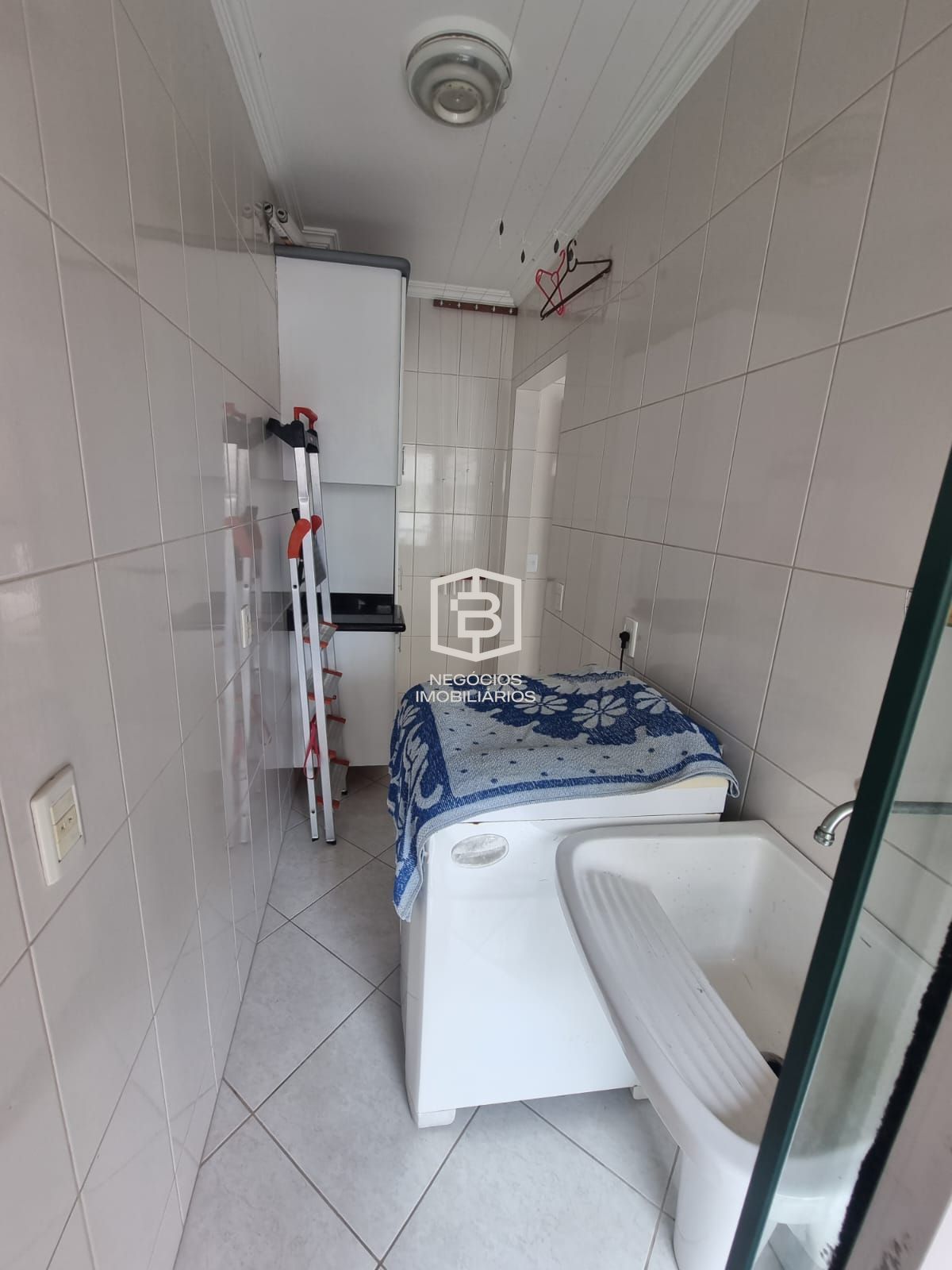 Apartamento à venda com 4 quartos, 185m² - Foto 15