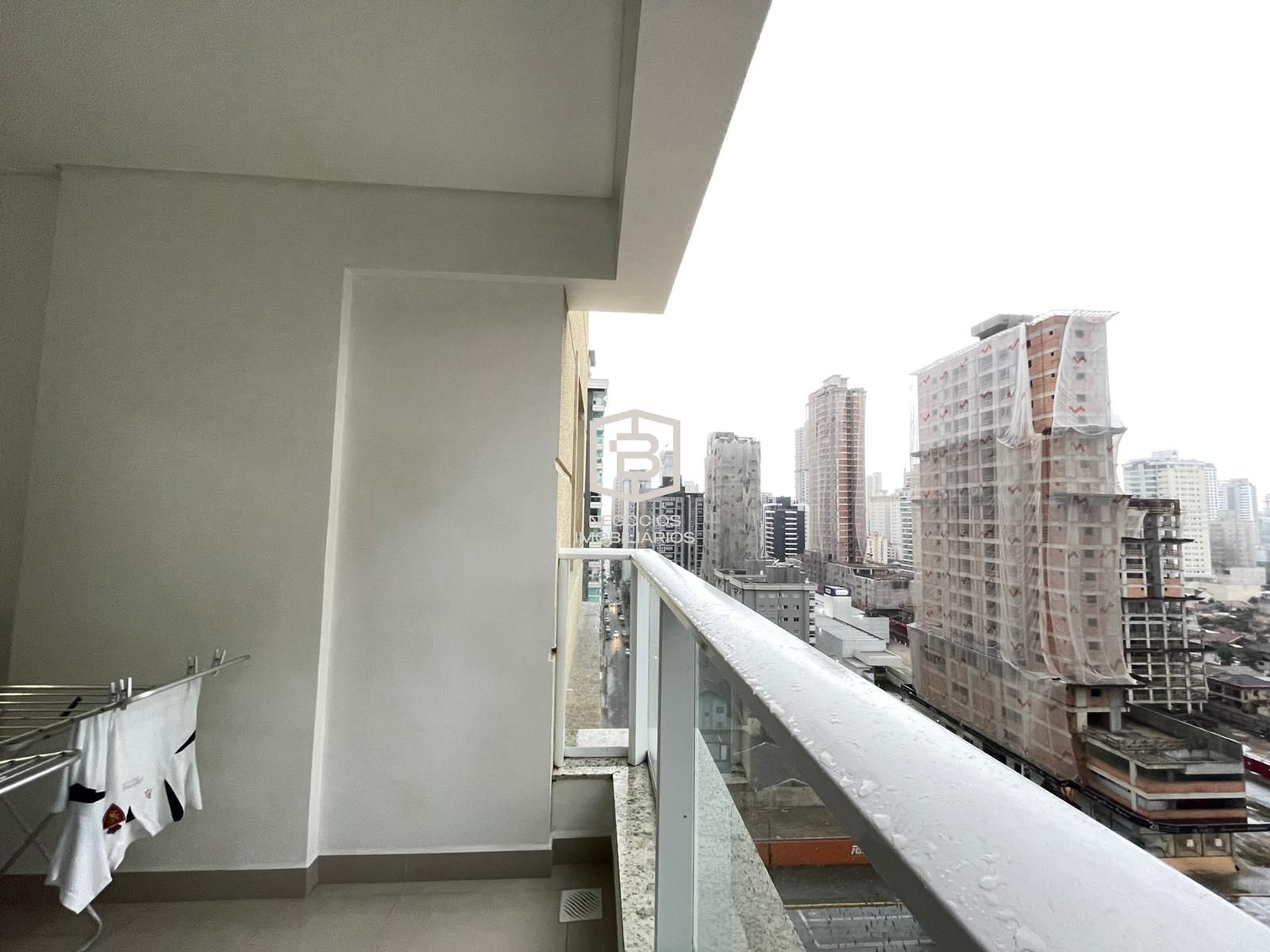 Apartamento à venda com 3 quartos, 95m² - Foto 12