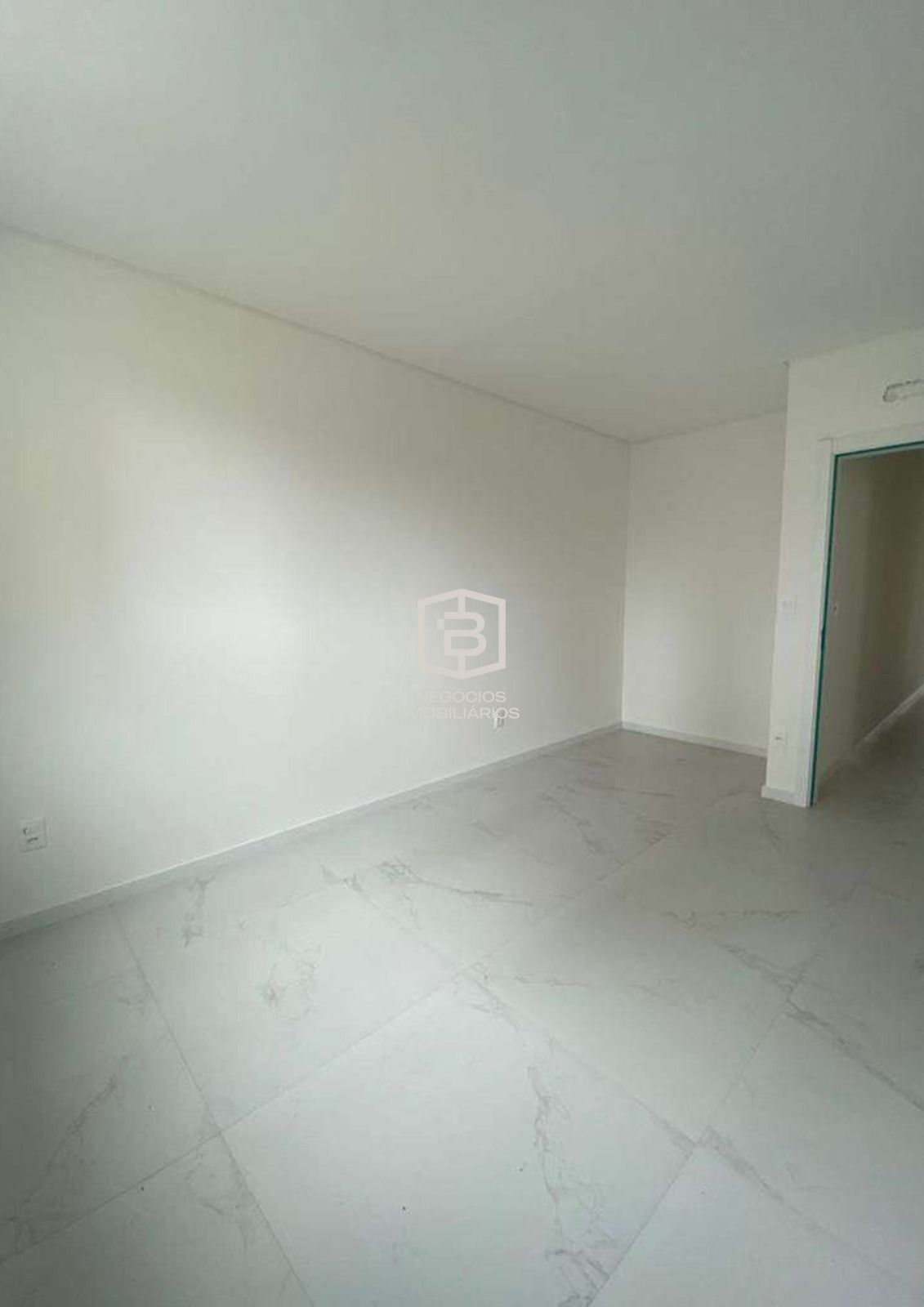 Apartamento à venda com 3 quartos, 118m² - Foto 9