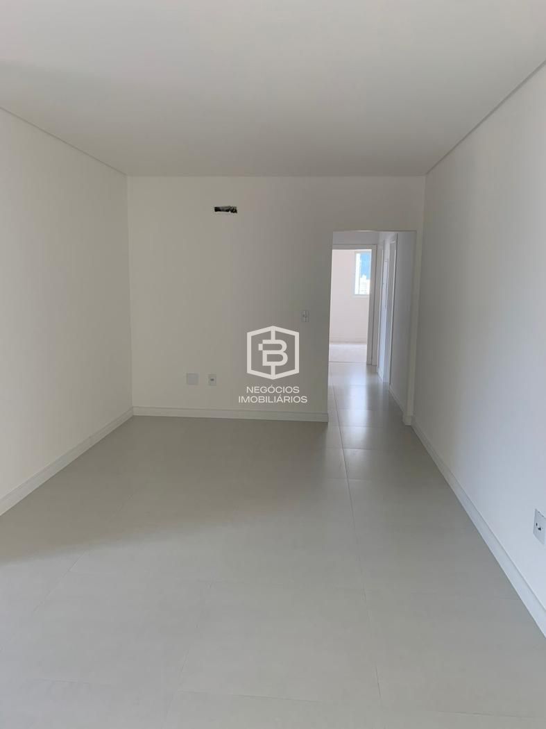 Apartamento à venda com 4 quartos, 149m² - Foto 18