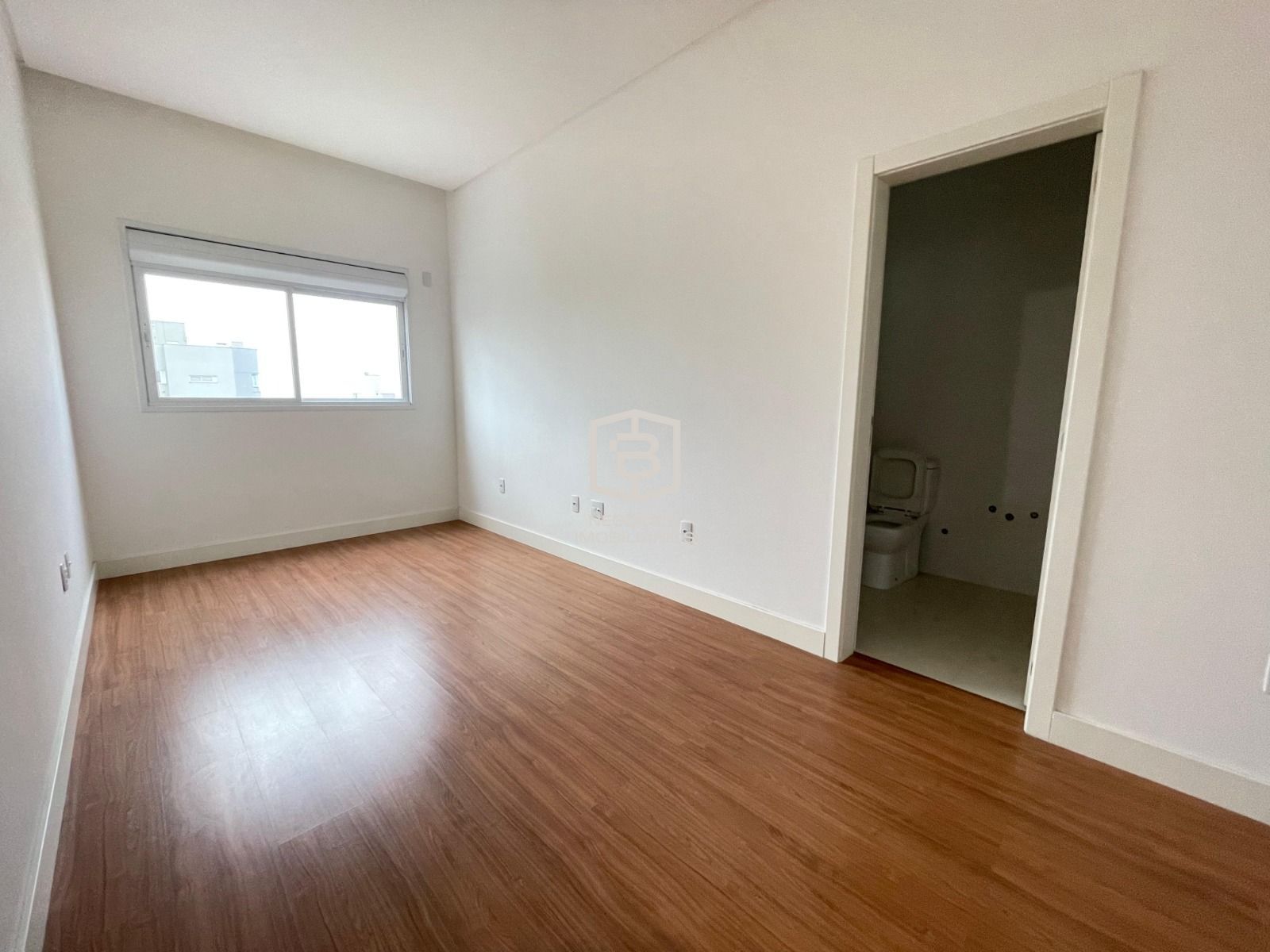 Apartamento à venda com 4 quartos, 164m² - Foto 18