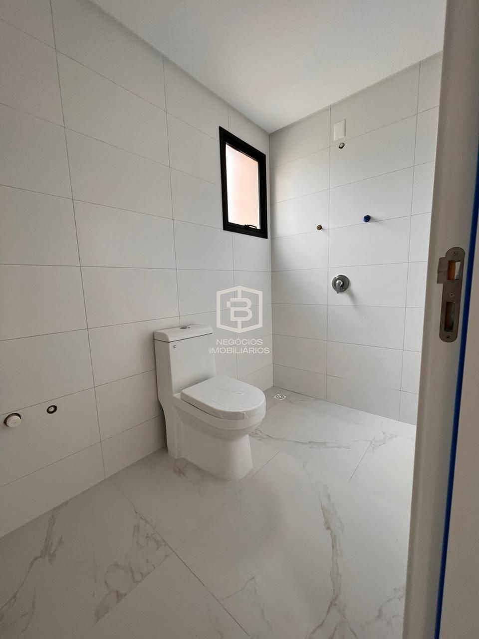 Apartamento à venda com 4 quartos, 170m² - Foto 15