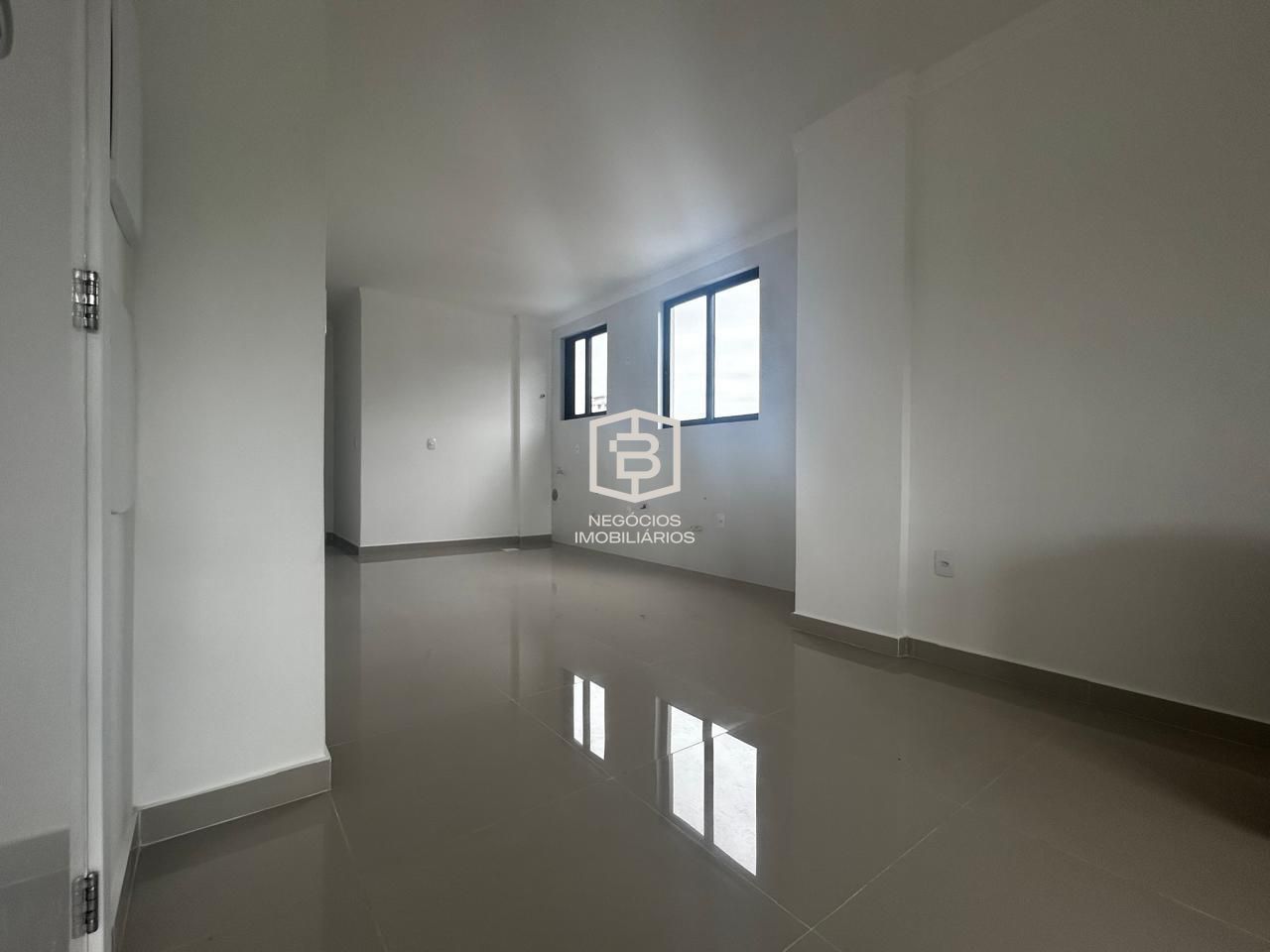 Apartamento à venda com 2 quartos, 74m² - Foto 8