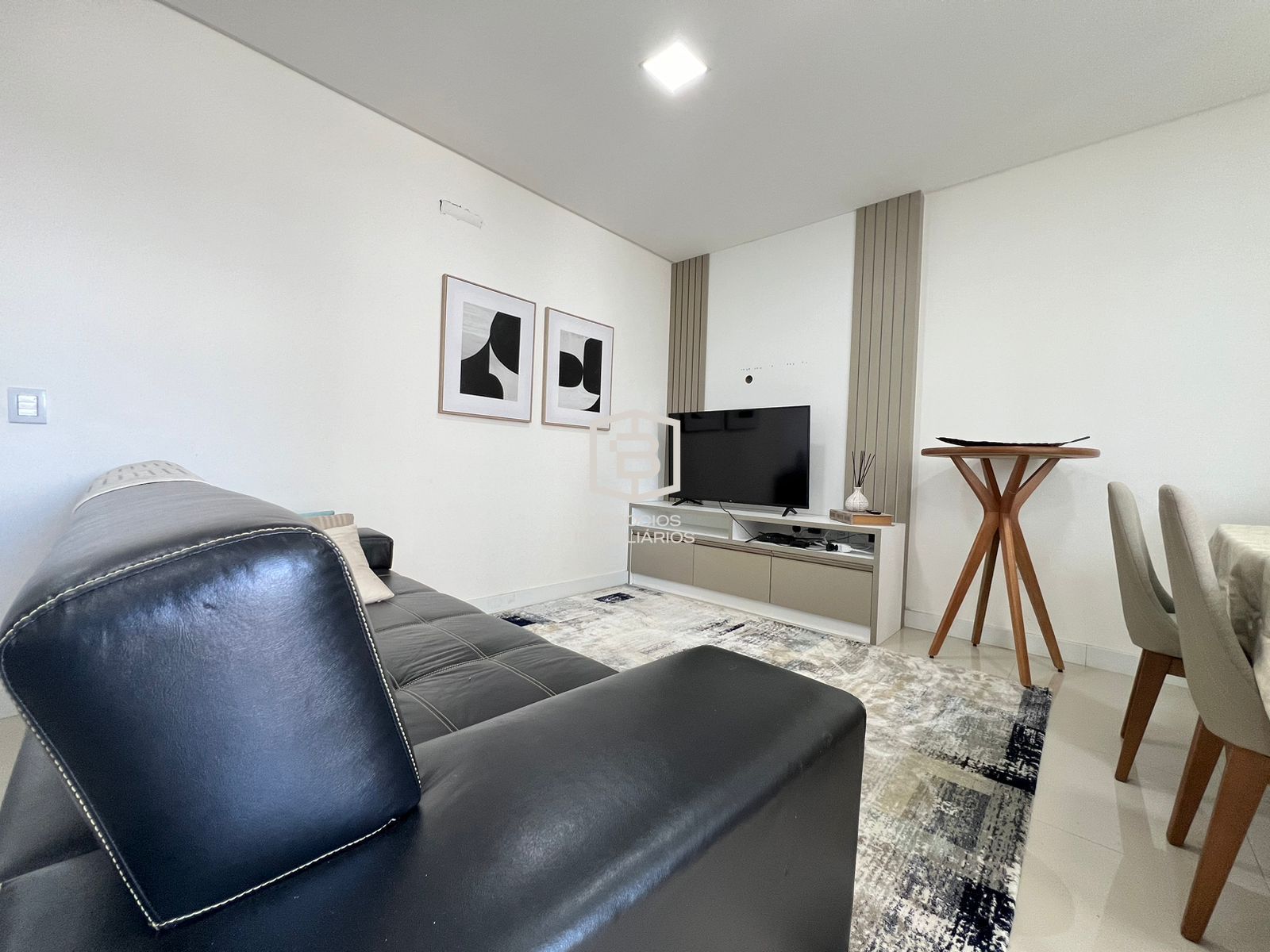 Apartamento à venda com 2 quartos, 78m² - Foto 5