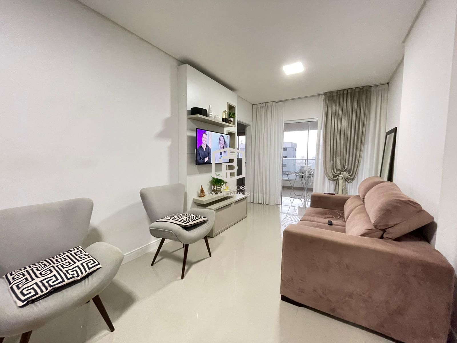 Apartamento à venda com 3 quartos, 95m² - Foto 10