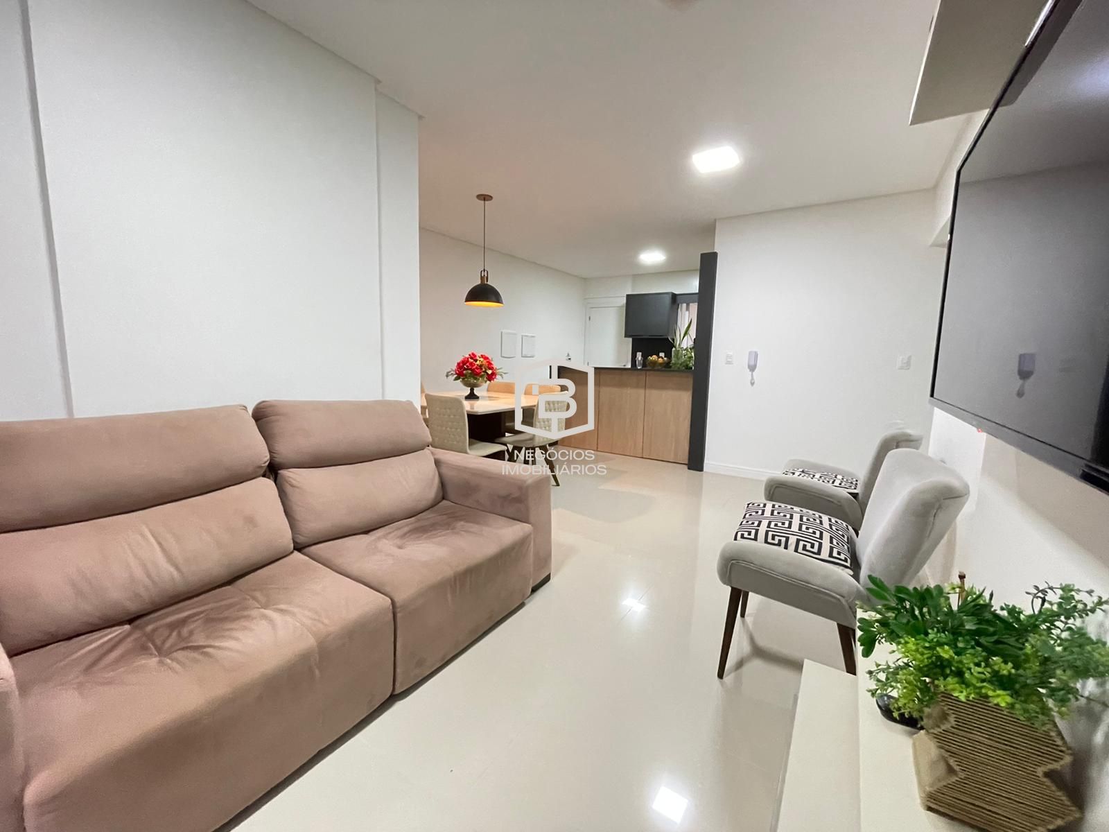 Apartamento à venda com 3 quartos, 95m² - Foto 9