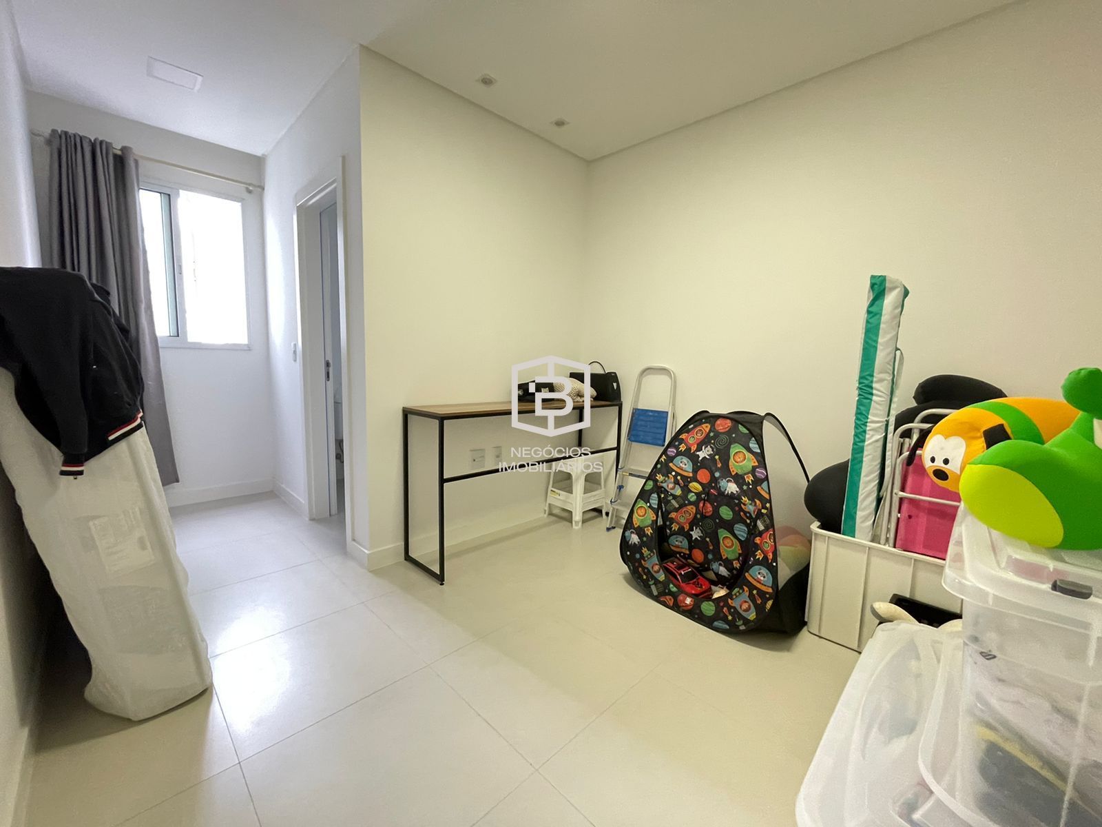 Apartamento à venda com 3 quartos, 141m² - Foto 17