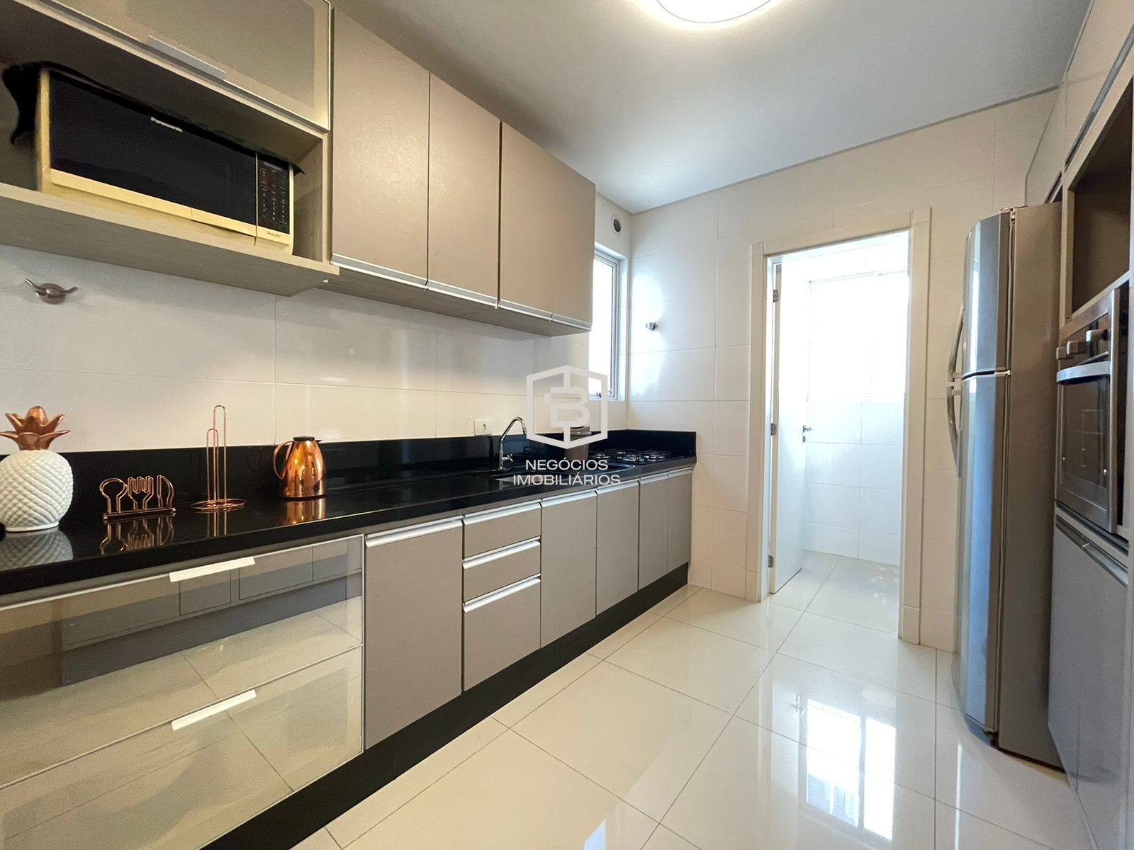 Apartamento à venda com 3 quartos, 118m² - Foto 13