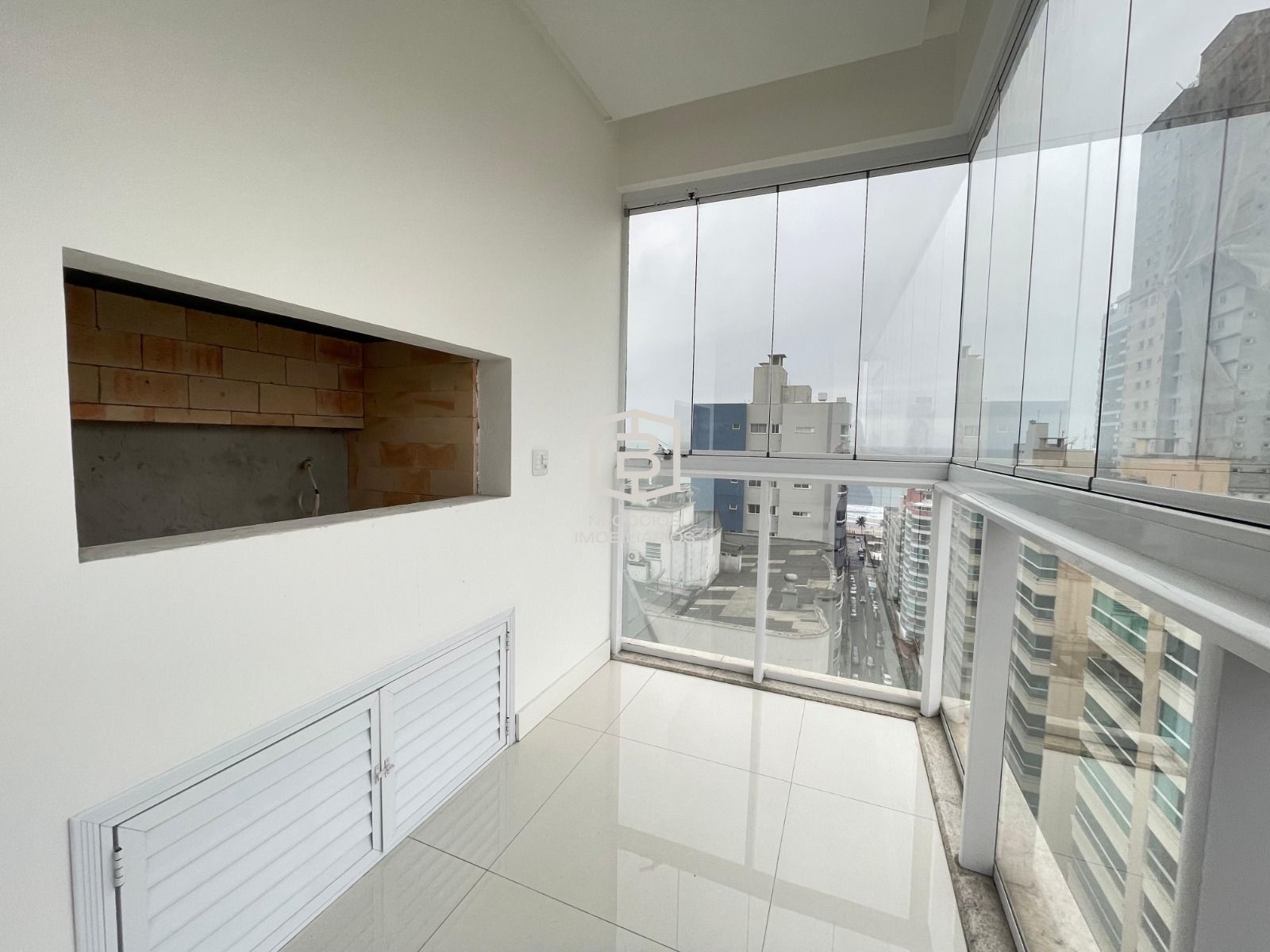 Apartamento à venda com 4 quartos, 164m² - Foto 5