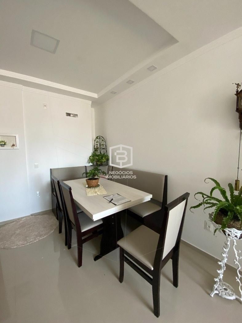 Apartamento à venda com 3 quartos, 70m² - Foto 1