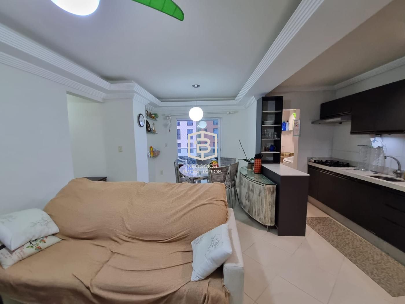 Apartamento à venda com 3 quartos, 119m² - Foto 7