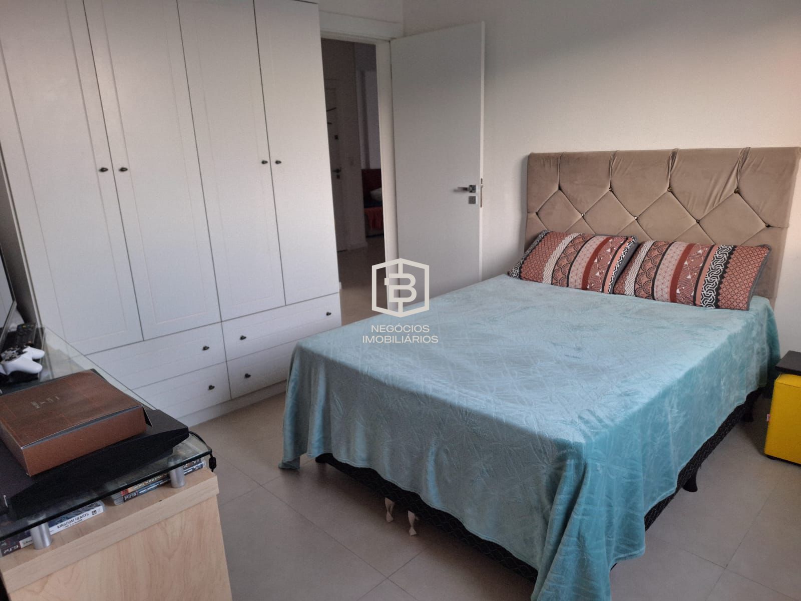 Apartamento à venda com 3 quartos, 115m² - Foto 8