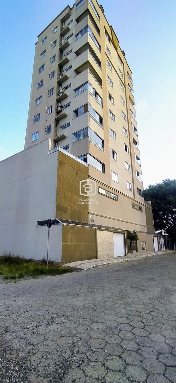 Apartamento à venda com 2 quartos, 76m² - Foto 2