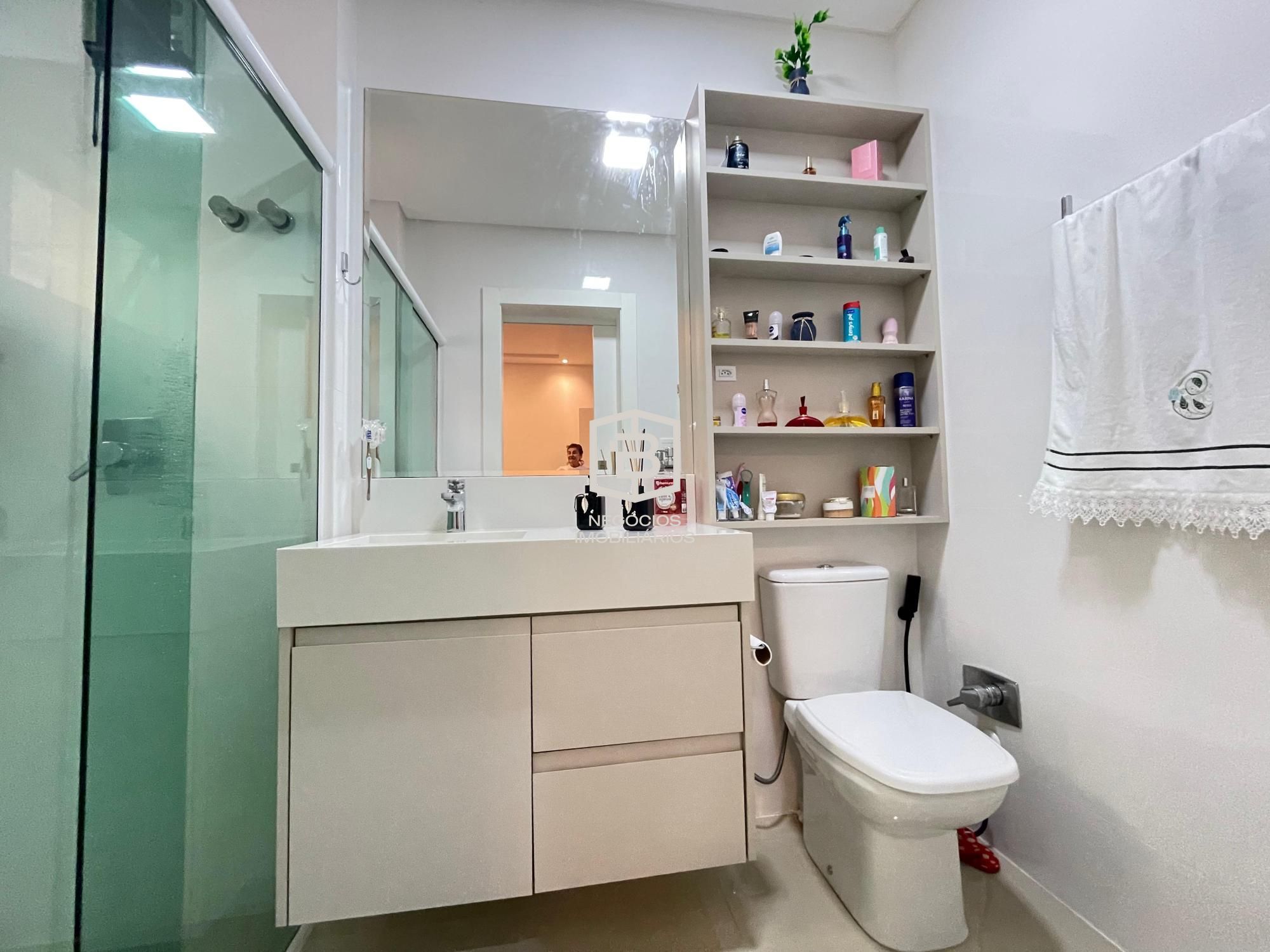 Apartamento à venda com 3 quartos, 134m² - Foto 20