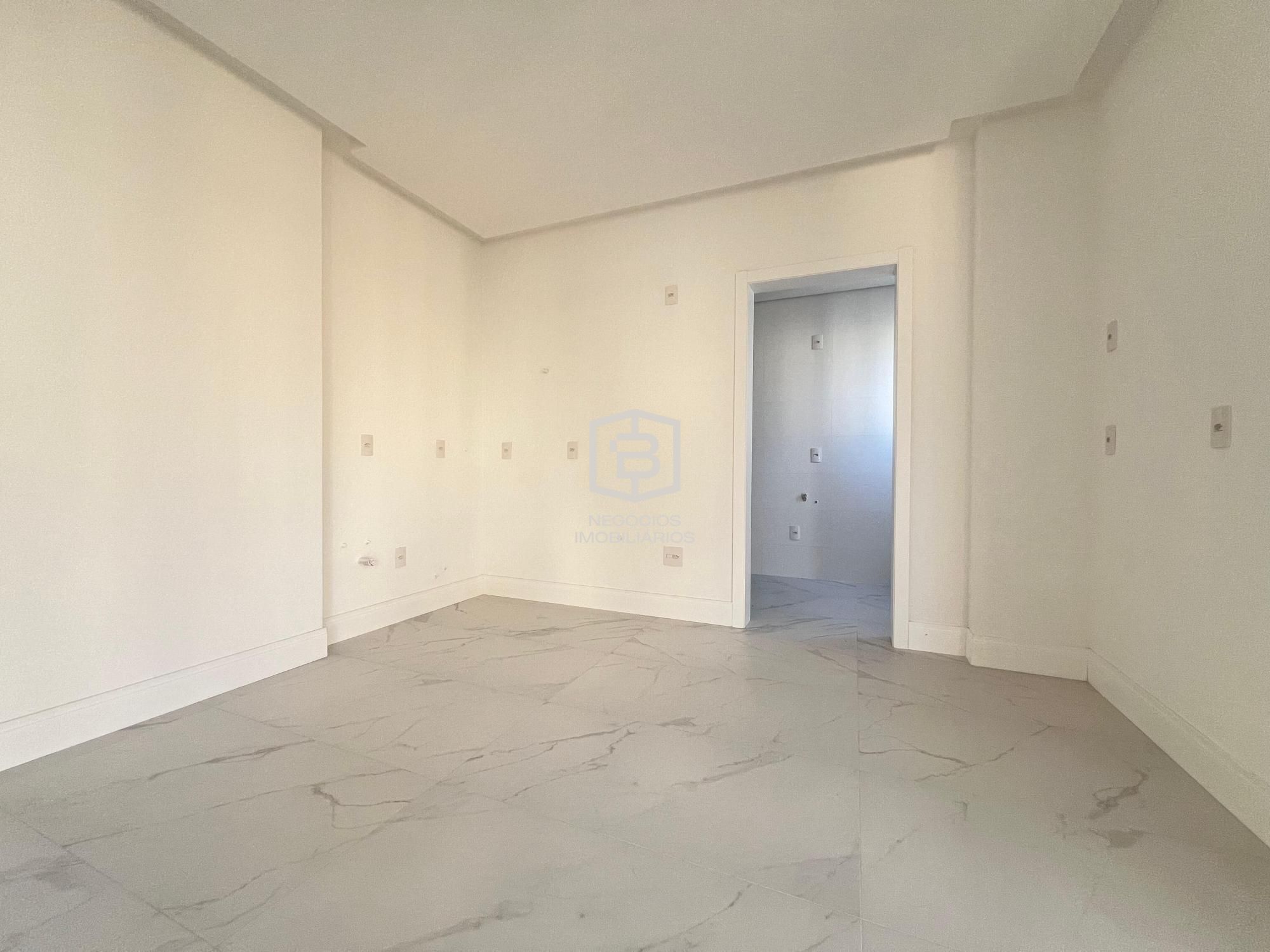 Apartamento à venda com 4 quartos, 158m² - Foto 11