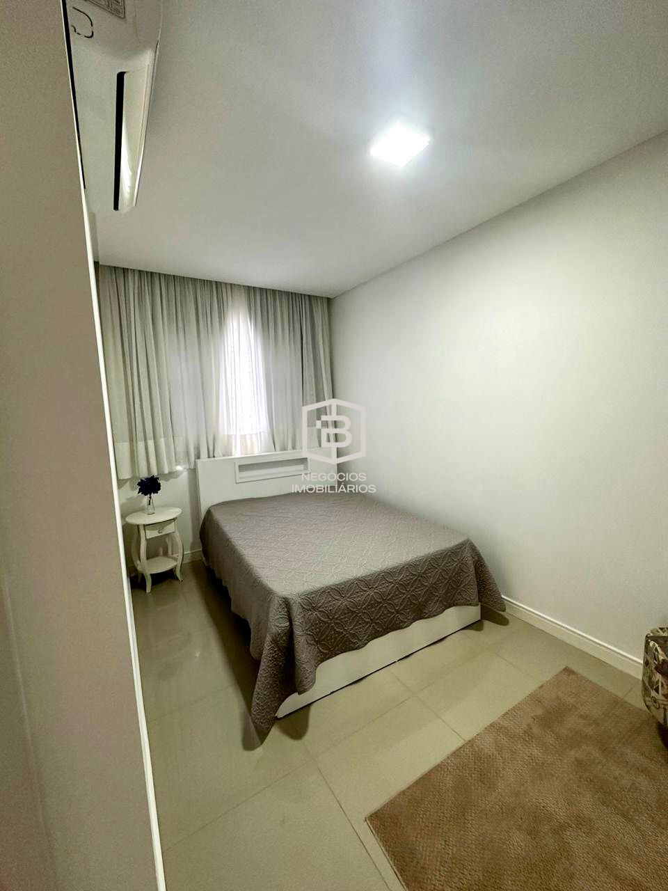 Apartamento à venda com 3 quartos, 130m² - Foto 6