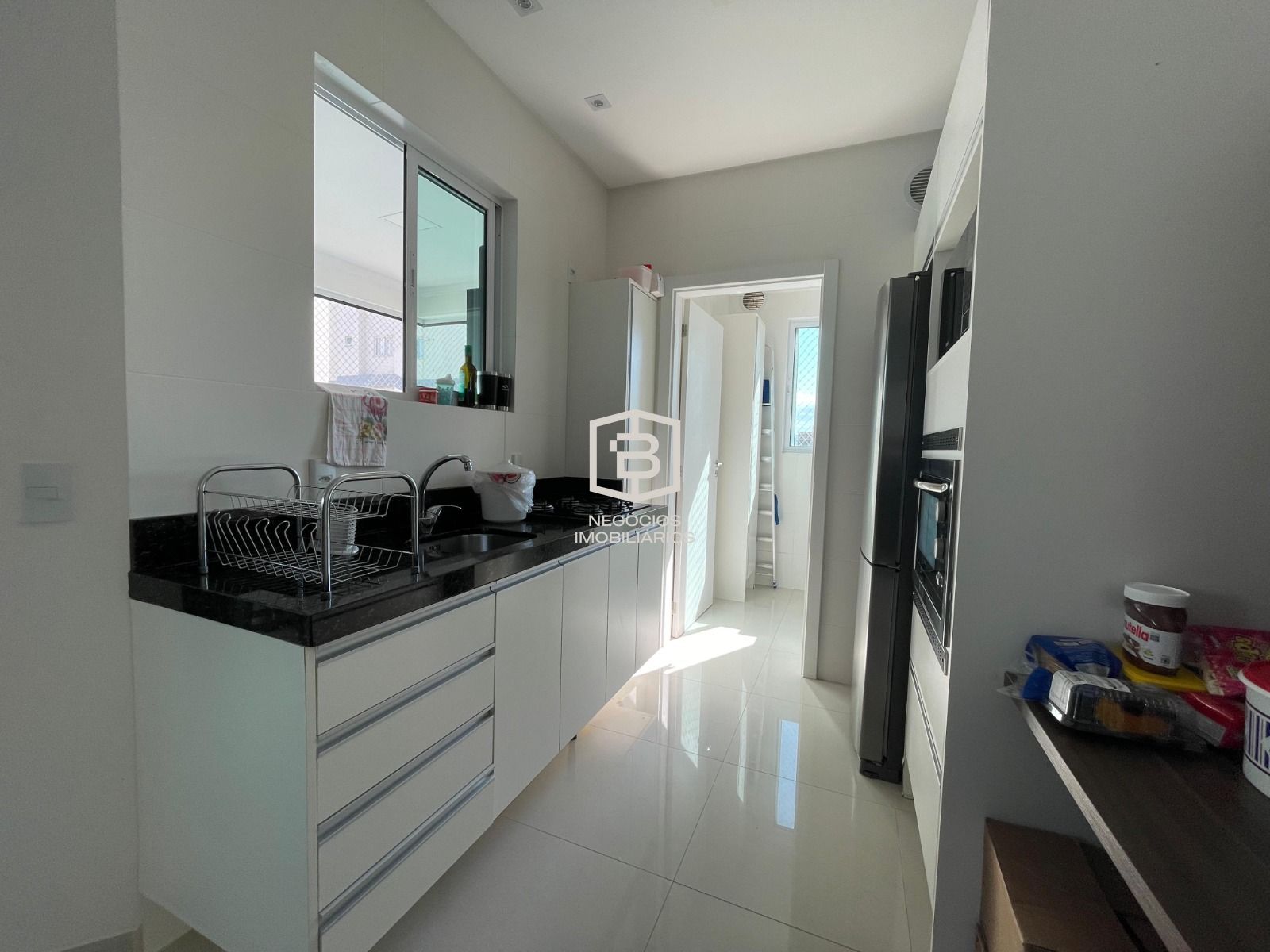 Apartamento à venda com 3 quartos, 109m² - Foto 10