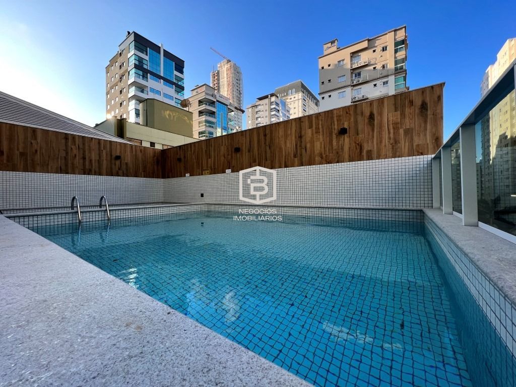 Apartamento à venda com 4 quartos, 145m² - Foto 21