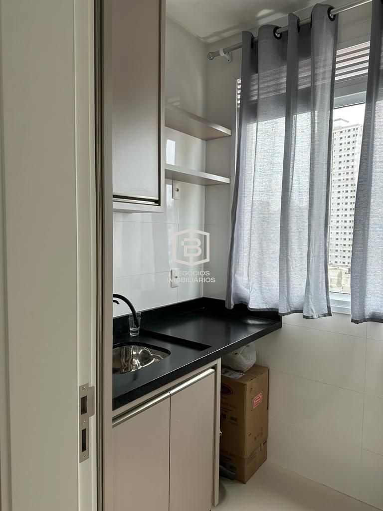 Apartamento à venda com 3 quartos, 105m² - Foto 11