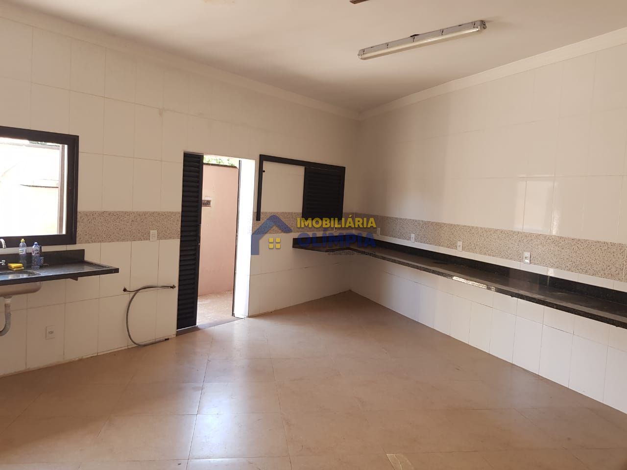 Prédio Inteiro para alugar com 1 quarto, 399m² - Foto 9